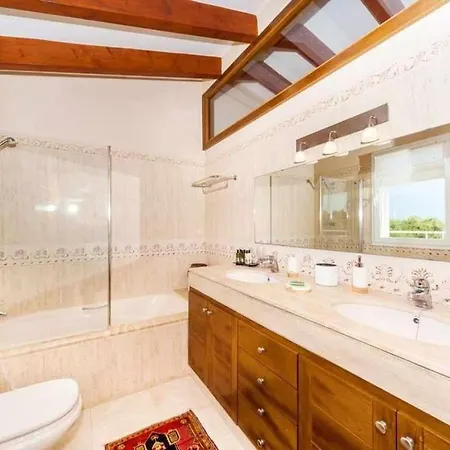 Bini Xoroi - Fabulosa Propiedad Grupos *