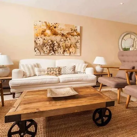 Bini Xoroi - Fabulosa Propiedad Grupos Binibeca